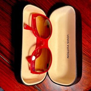 Louis Vuitton sun glasses